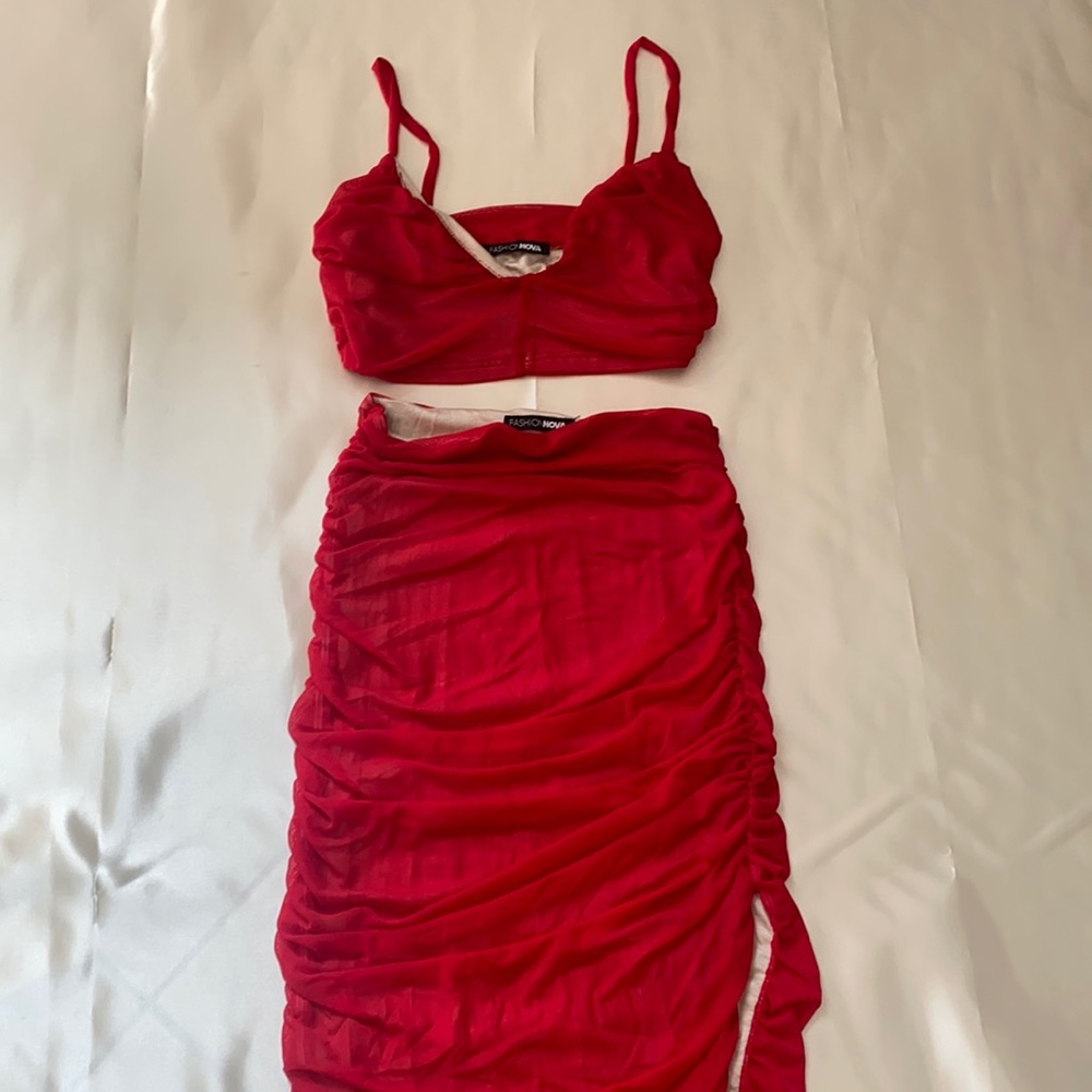 Fashion nova dress set